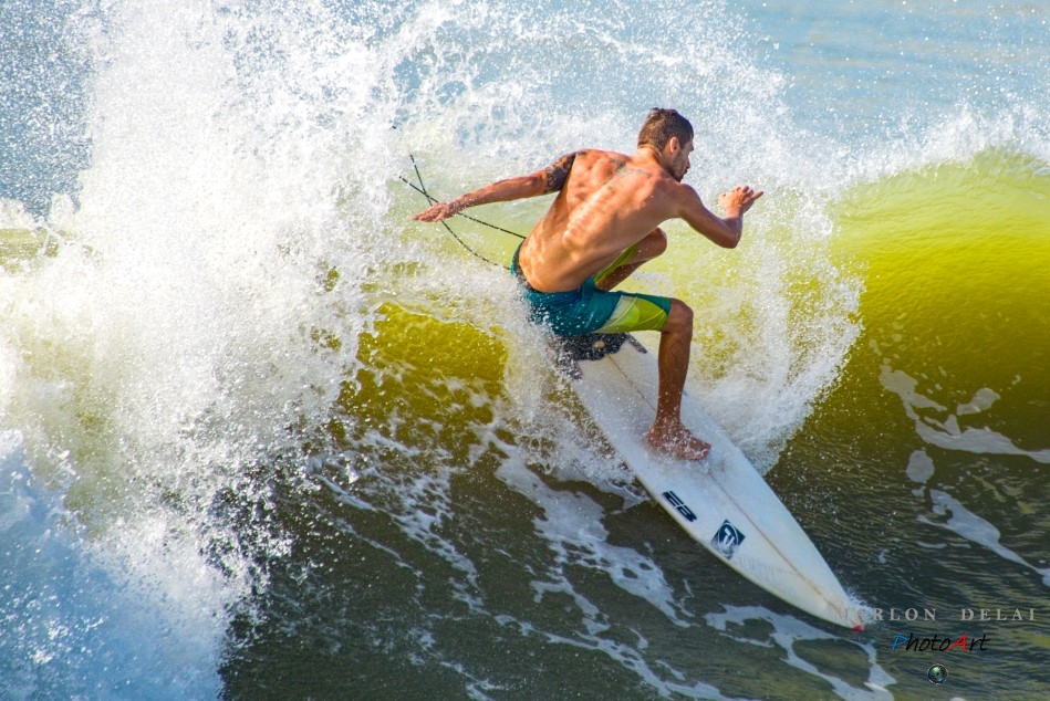 003_scaled_2019_19_março_Surf_terral_PraiaDoAtalaia_0191crop.scale-custom_950